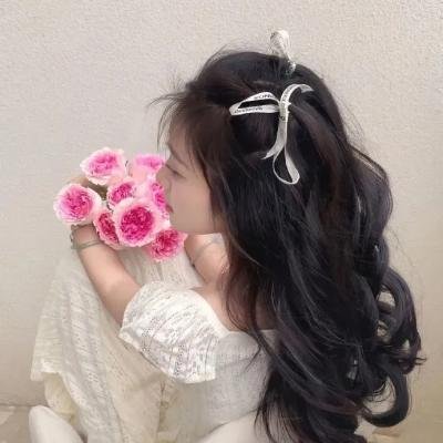 猫和粉茎
